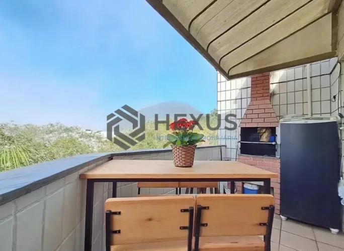 Cobertura com varanda gourmet vista mar a 600m da praia na Enseada, Guarujá