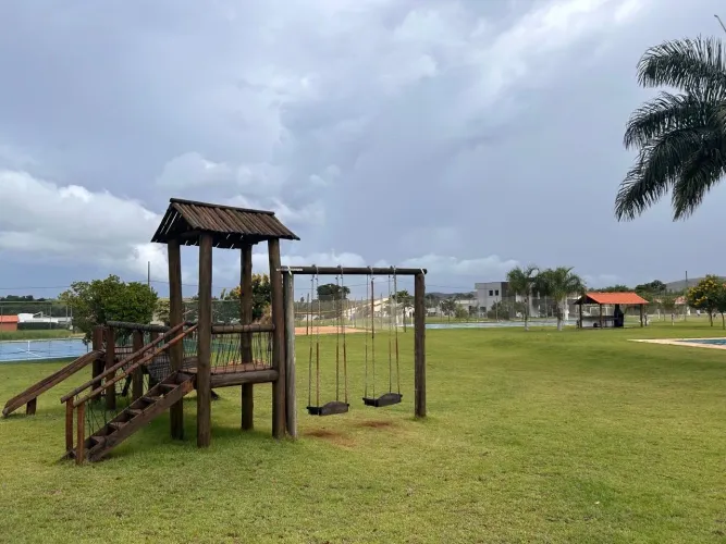 Vendo lote condomínio Riviera do Lago em Macaia