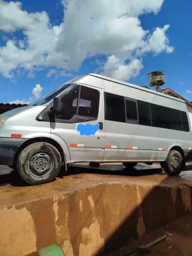 Ford Transit Furgão 2.2 Tdci Longa Diesel 2013