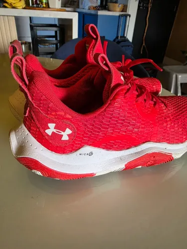Tenis Under Armor original Novinho 