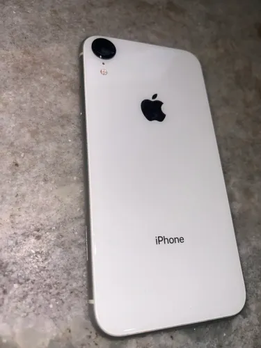 iPhone XR