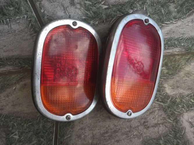 Lanterna Kombi antiga 