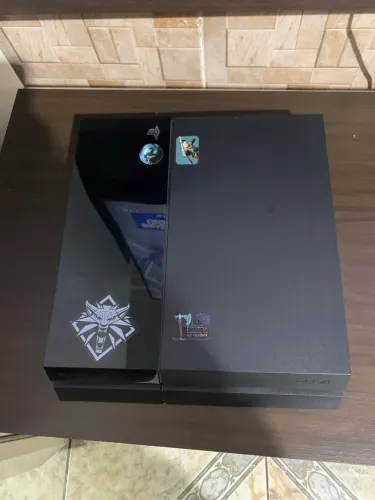 PlayStation 4 fat