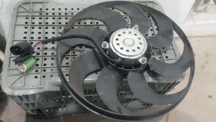 Eletroventilador do Onix