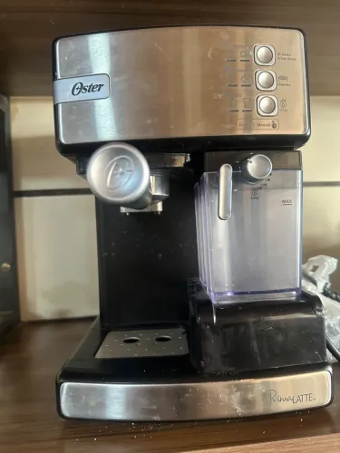 Máquina de café Oster Prima latte
