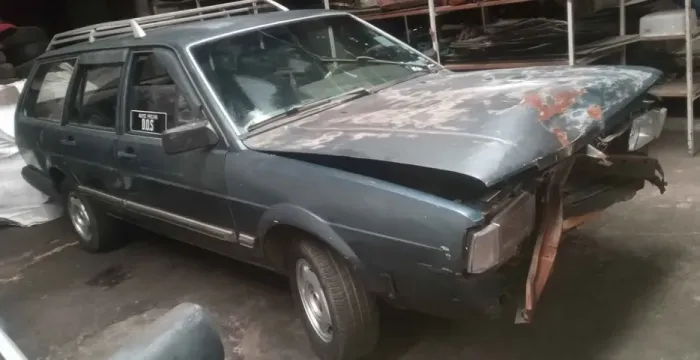 Santana Quantum para a Venda das Peças 