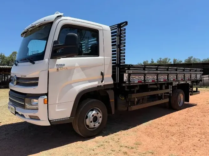 VW Delivery 11.180 2018 CARGA SECA - LER DESCRIÇÃO