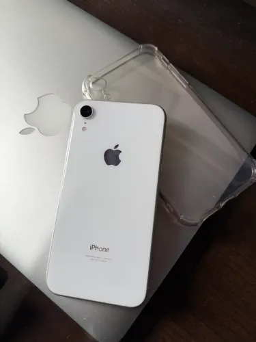 iPhone XR 64GB