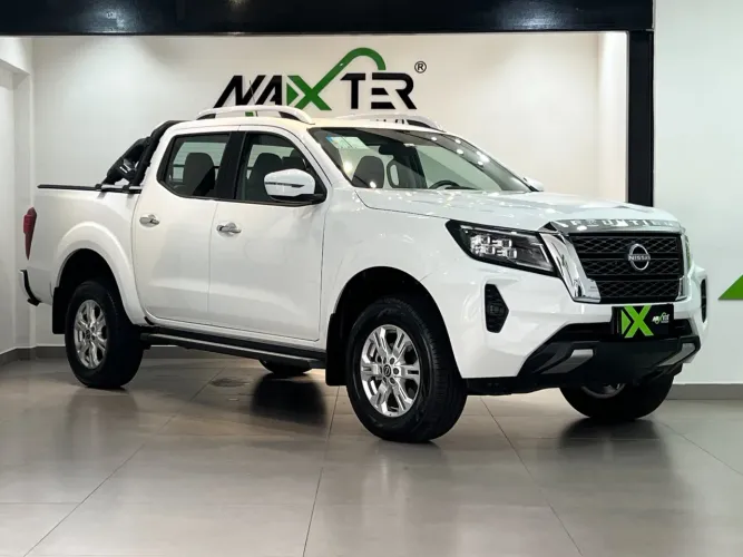 Nissan Frontier XE CD 4X4 2.3 Bi-TB Diesel Aut. 2025
