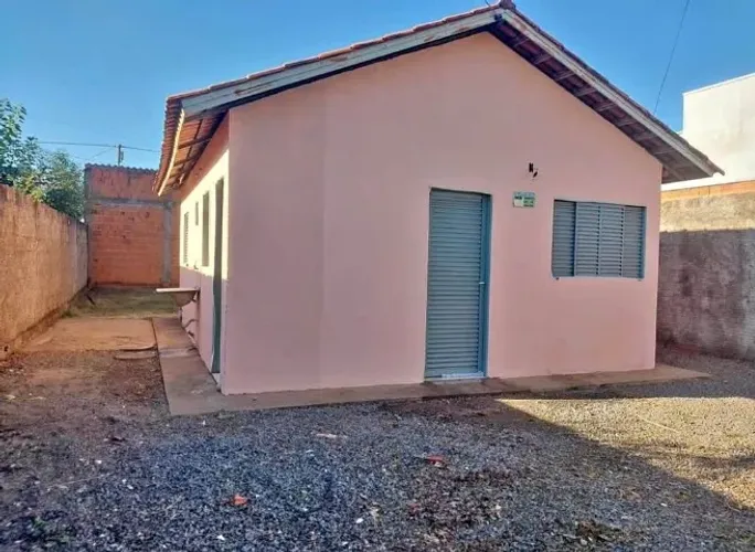 CASA NO CRUVIANA R$75.000,00 A VISTA OU R$10.000,00 + PARCELAS A COMBINAR