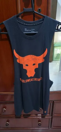 Camiseta Under Armour the Rock 