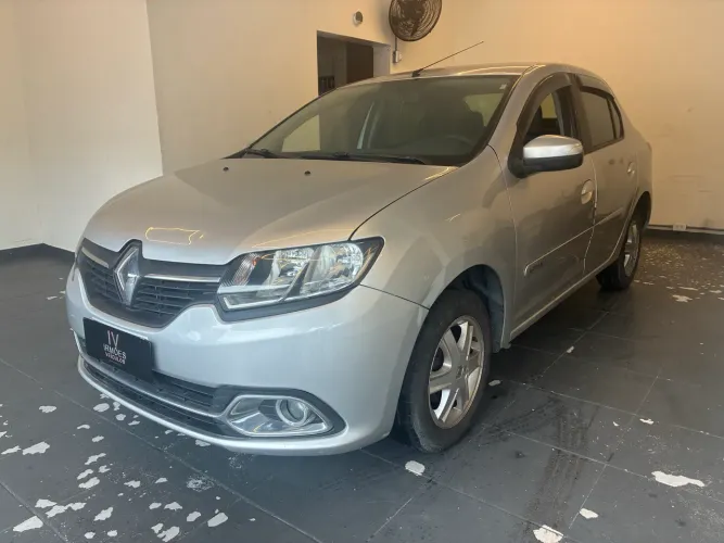 Renault Logan Expression Hi-flex 1.6 8V 4P 2014