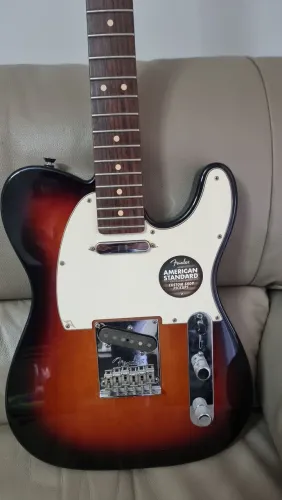 Vendo guitarra fender telecaster americana 