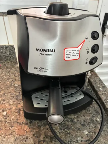 Cafeteira mondial