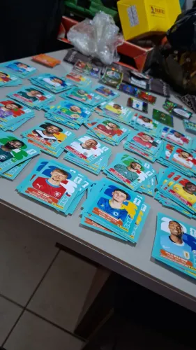 FIGURINHAS COPA 2026 - TUDO A R$ 1,00