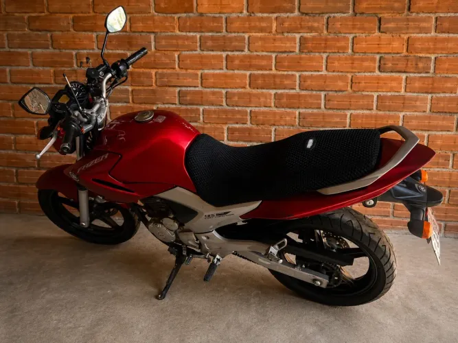 Fazer 250 vc