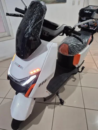Scooter Elétrica Forever P-9 não precisa CNH.ano 2028 Lançamento