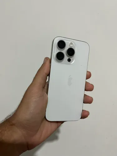 iPhone 15 pro 128gb