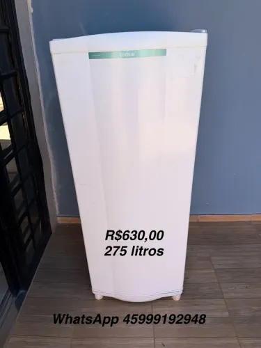 Geladeira pequena e econômica 275 litros