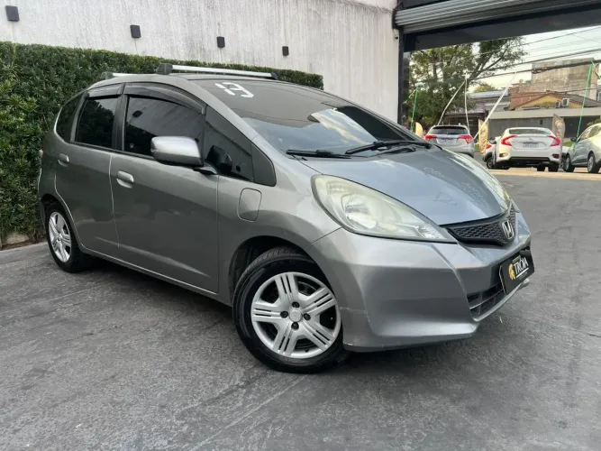 Honda Fit DX 1.4 Flex 16V 5P Mec. 2013