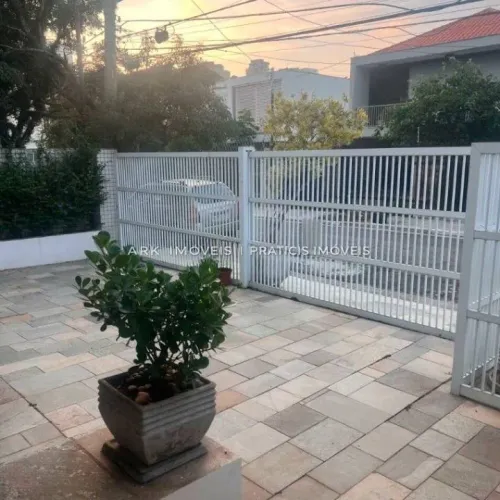 Sobrado Espetacular com Piscina e Espaço Gourmet no Jardim da Glória, São Paulo