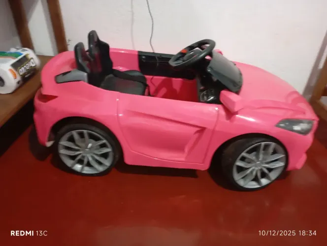 Carrinho elétrico para criança de até 30 kl