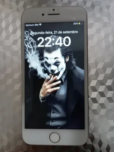 iPhone 8