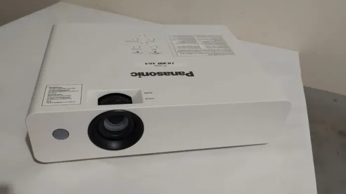 PROJETOR panasonic 