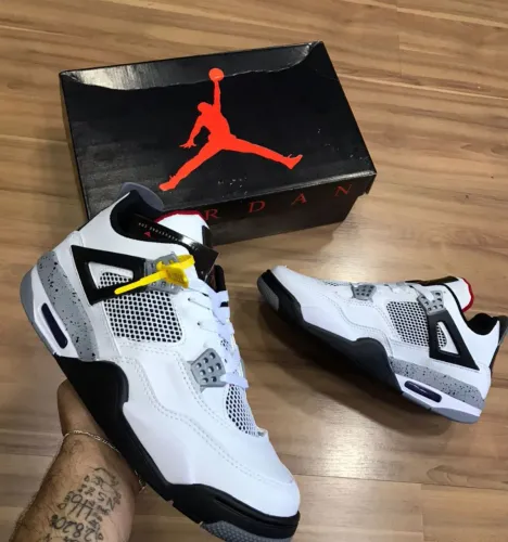 Tênis Jordan a1b2