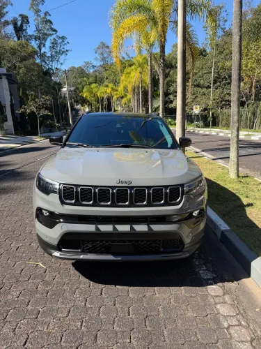 Jeep Compass Longitude Night Eagle 1.3 Flex 2025