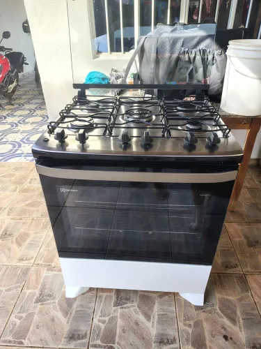 Vendo folgão 5 bocas semi novo