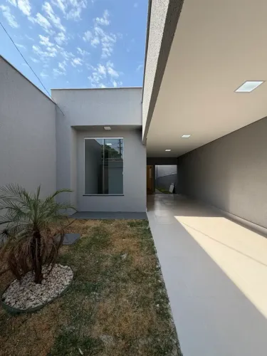Casa 3/4 com suite - Entrada R$ 10.000,00
