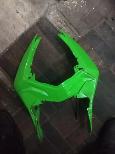 Carenagem traseira da ninja 300