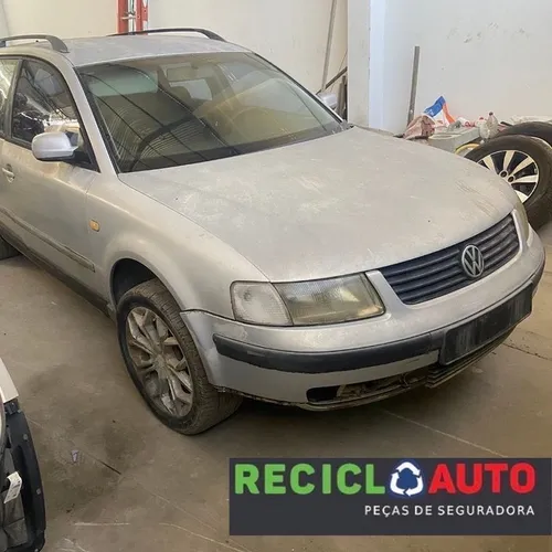 Sucata de passat variant 2000 para retirada de peças 