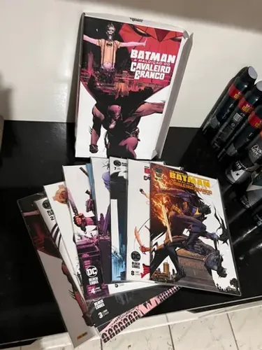 Batman a maldição do cavaleiro branco + box completo
