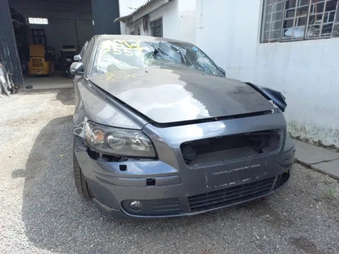 Volvo S40 2.4 automático 2005 Sucata para retirada de peças 