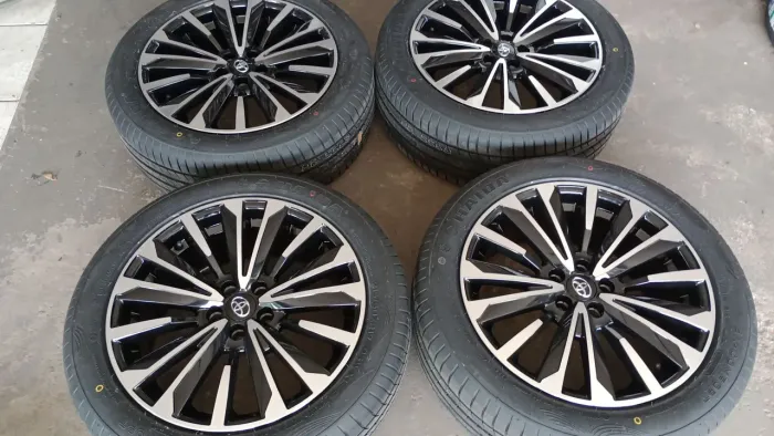 Rodas Novo Corolla nos Aros 17,18 ou 20!!
