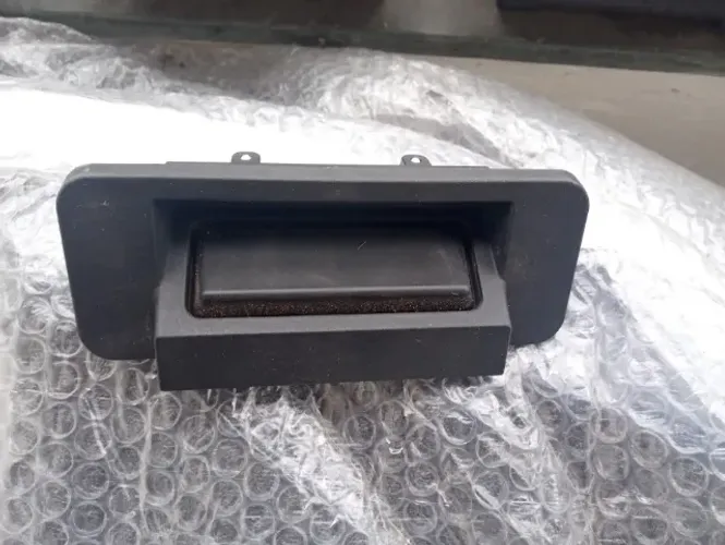 Maçaneta da tampa traseira da Mercedes SLK 250 2014 Original