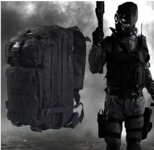 Mochila Camo de 30L / Sobrevivência / EDC