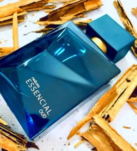 Perfume Essencial Oud, deo parfum masculino 100 ml natura