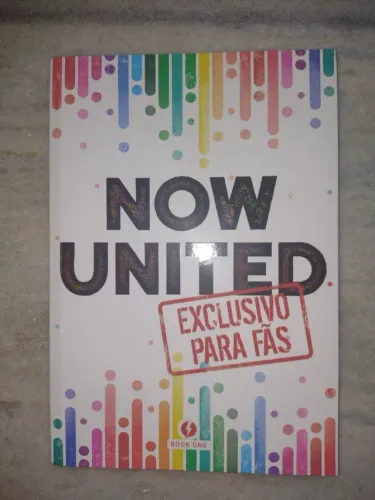 Now United - Exclusivo para fãs -Livro