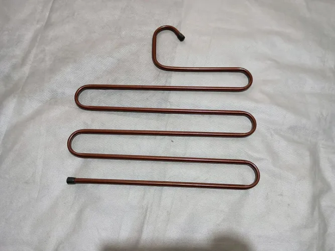 06 Cabides de Metal para Calças - 4 Andares 