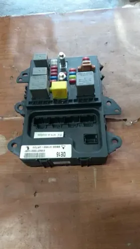 Módulo de fusível bsi Kia Cerato 1.6/16 ano 2008.