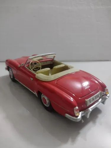 Miniatura 1/18 Mercedes Benz SL 190
