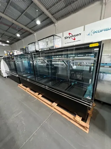 Balcão açougue 3 metros gancheira refrimate 