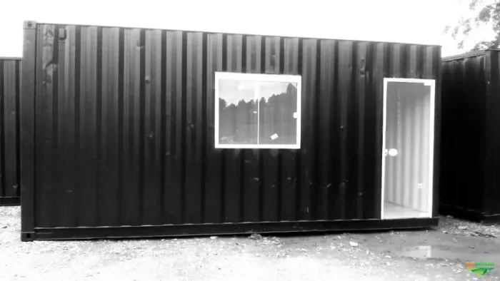 Lojas e Escritórios em Containers.