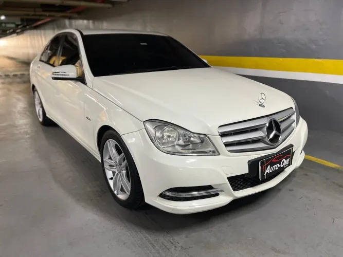 Mercedes c180 completa 12/12 muito nova valor real 