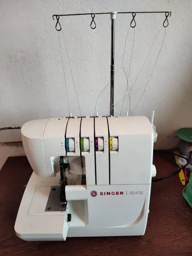 Overloque Singer S0105