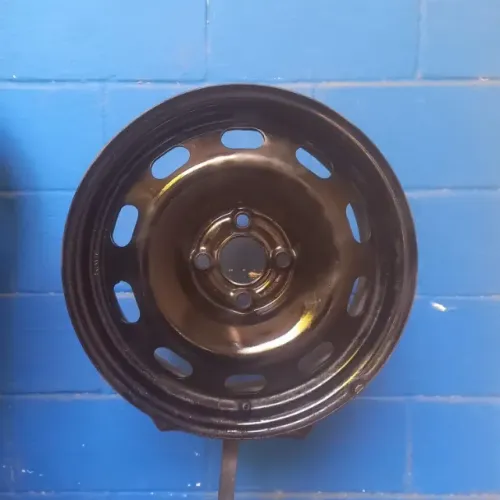 Roda Guidon Vw Saveiro Voyage Ferro 15x6 4x100 Un Vw A