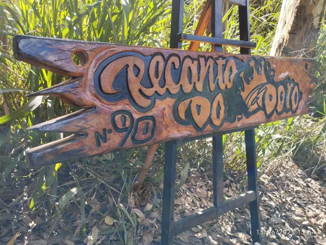 Placa de madeira para faixada de chácaras sítios Fazendas chalés Restaurantes Rancho 